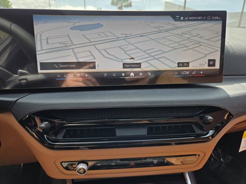 New 2026 BMW 330i xDrive Sedan w/ M Sport Package image 23