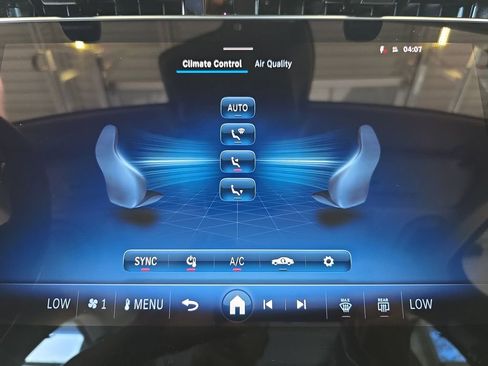 New 2026 Mercedes-Benz E 350 4MATIC Sedan image 23