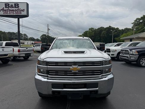 Used 2017 Chevrolet Silverado 2500 W/T w/ WT Convenience Package AWD/4WD image 2