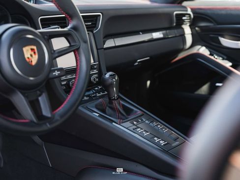 Used 2016 Porsche 911 R RWD image 40