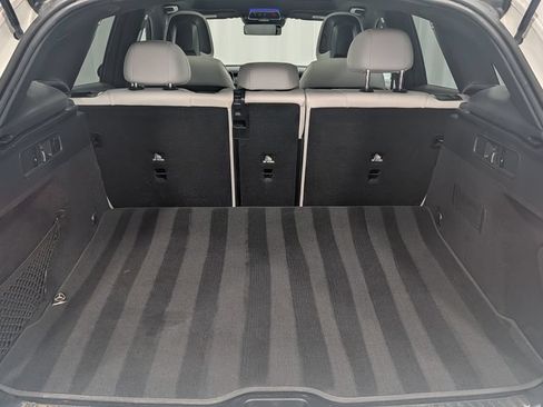 Used 2023 Mercedes-Benz GLC 300 4MATIC image 29