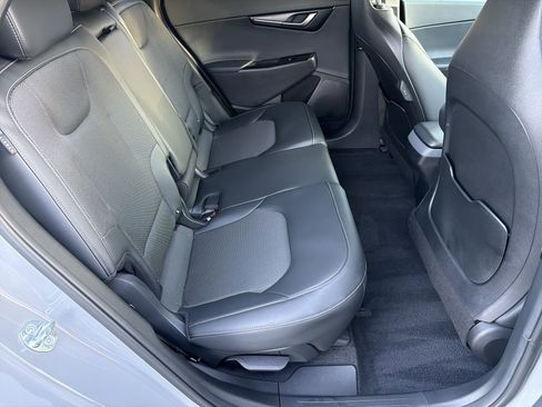 Used 2025 Kia EV6 Light image 15