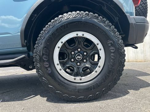Used 2023 Ford Bronco Black Diamond w/ Sasquatch Package AWD/4WD image 20