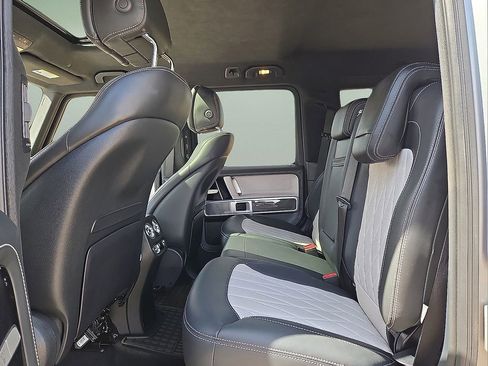 Used 2024 Mercedes-Benz G 63 AMG 4MATIC image 16