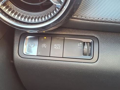 New 2026 Chevrolet Equinox LT w/ Convenience Package II image 12