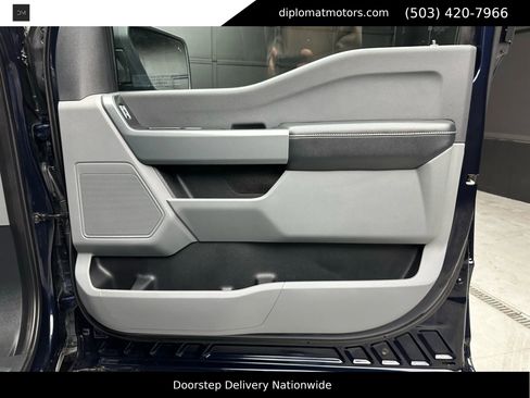 Used 2023 Ford F150 XLT w/ Trailer Tow Package image 39