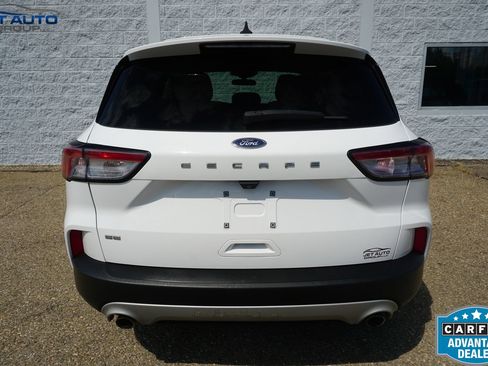 Used 2022 Ford Escape SE FWD image 15