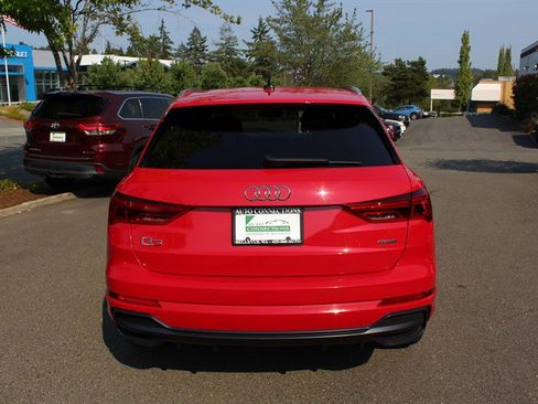Used 2020 Audi Q3 2.0T Prestige w/ Prestige Package image 4