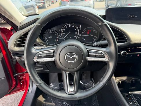 Used 2020 MAZDA MAZDA3 Sedan w/ Premium Package FWD image 20