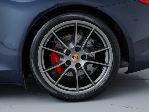 Used 2016 Porsche 911 Carrera S image 38