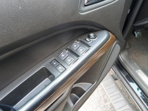 Used 2018 GMC Canyon Denali AWD/4WD image 15
