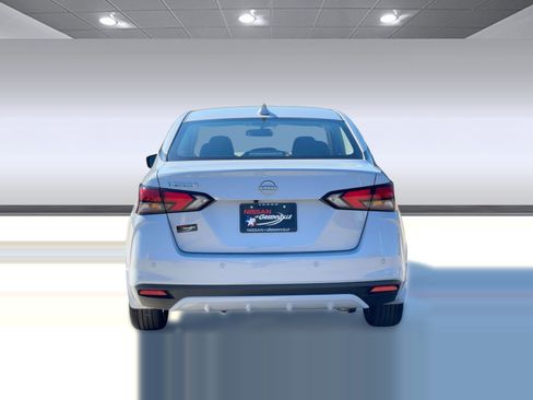 New 2025 Nissan Versa SV w/ Trunk Package image 10