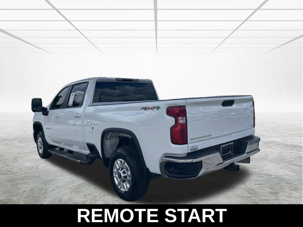 Used 2025 Chevrolet Silverado 2500 LT w/ Convenience Package AWD/4WD image 7