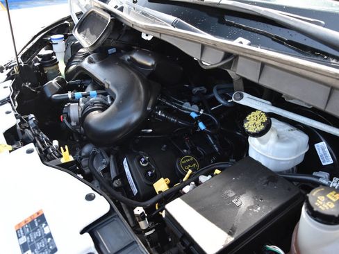 Used 2016 Ford Transit 150 XLT image 14