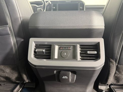 Certified 2025 Ford F250 Lariat AWD/4WD image 14