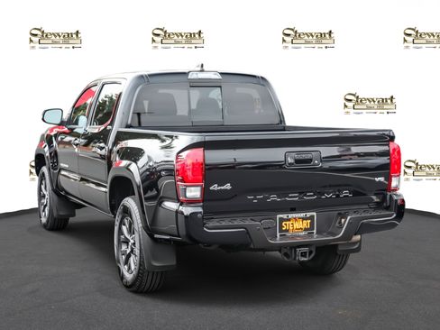 Used 2021 Toyota Tacoma SR5 image 6