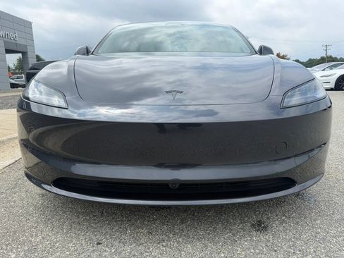 Used 2026 Tesla Model 3 AWD/4WD image 22