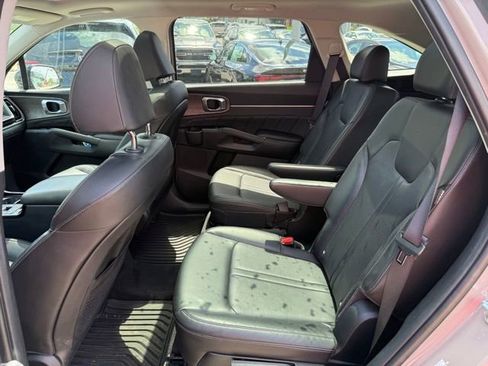 Certified 2024 Kia Sorento SX AWD/4WD image 10