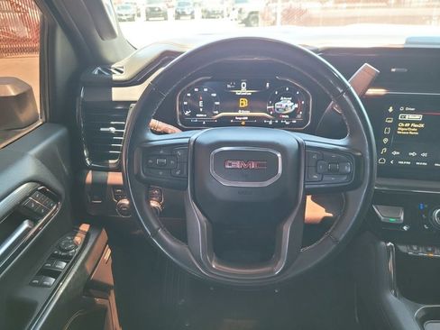 Used 2024 GMC Sierra 2500 AT4 AWD/4WD image 12