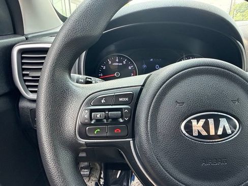 Used 2018 Kia Sportage LX w/ LX Popular Package AWD/4WD image 18