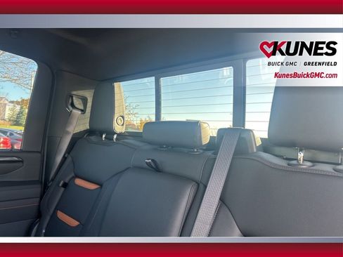 New 2026 GMC Sierra 2500 AT4 w/ AT4 Premium Plus Package image 38