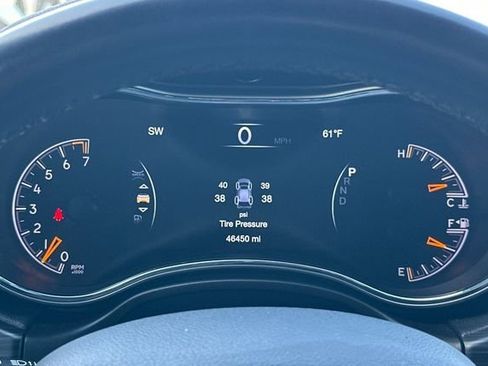 Used 2021 Jeep Grand Cherokee Laredo image 27