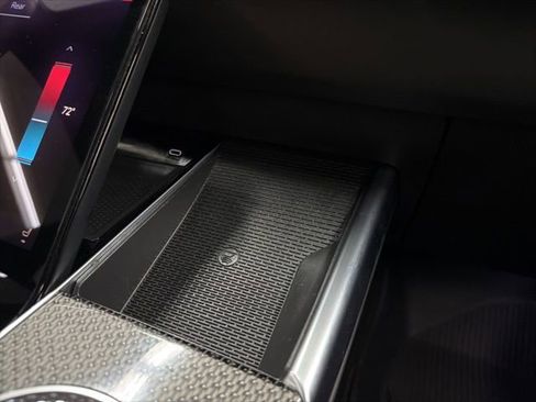 Used 2026 Cadillac Escalade V w/ LPO, ONYX Package image 20