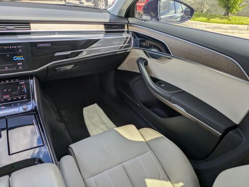Used 2022 Audi A8 L 3.0T AWD/4WD image 16