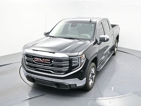 Used 2025 GMC Sierra 1500 SLT w/ SLT Premium Plus Package AWD/4WD image 19