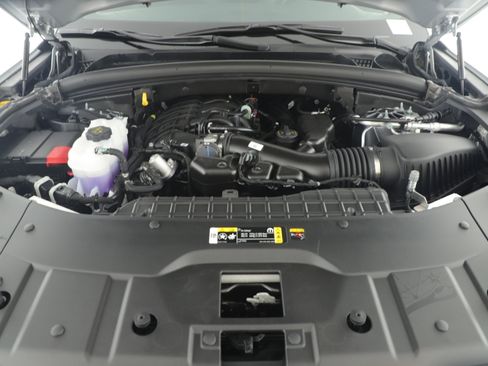 New 2025 Jeep Grand Cherokee Altitude image 6