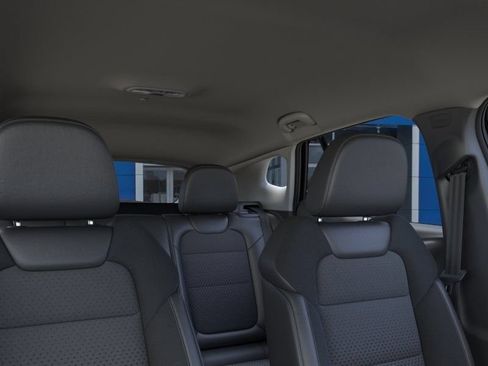 New 2026 Chevrolet Trax LT w/ Driver Confidence Package FWD image 25