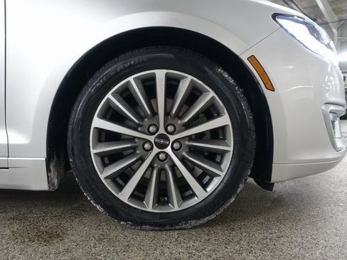 Used 2018 Lincoln MKZ Premiere image 25