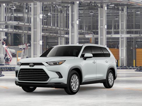 New 2026 Toyota Grand Highlander AWD Hybrid image 1