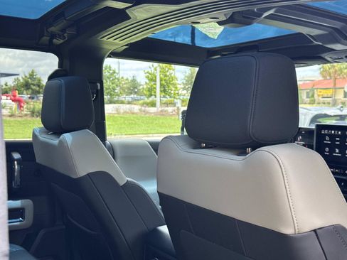 Used 2026 GMC Hummer EV SUV AWD/4WD image 27