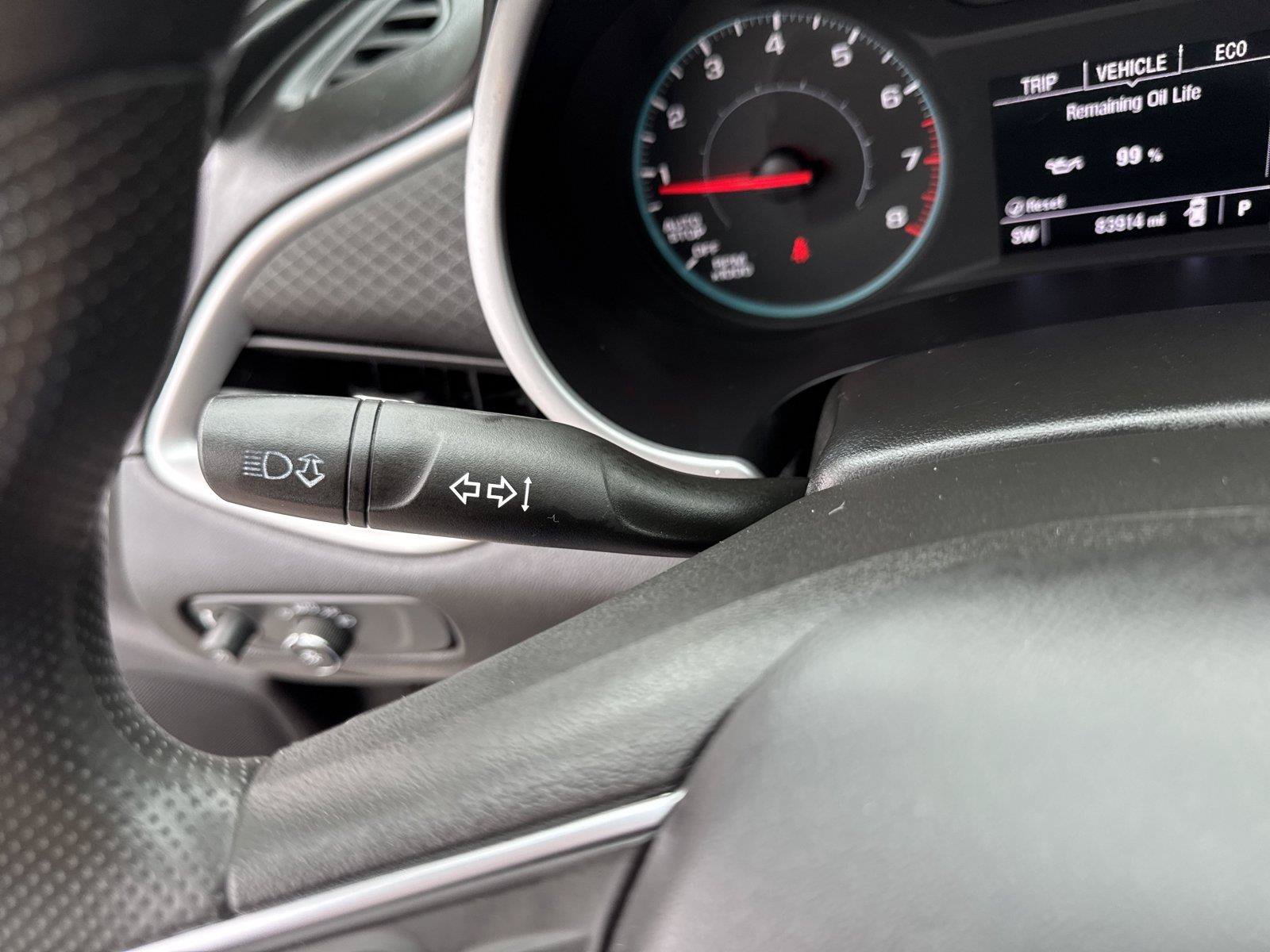Used 2022 Chevrolet Malibu LS FWD image 29