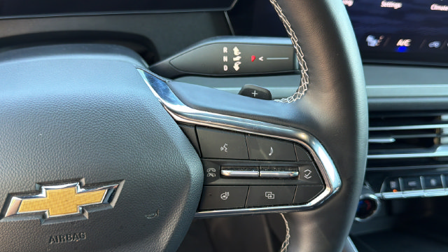 Used 2026 Chevrolet Traverse LT w/ Driver Confidence Package FWD image 27