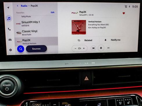 Used 2024 Toyota Prius Prime Premium image 20