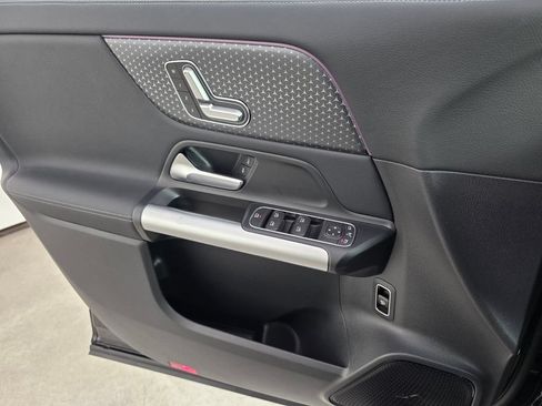 Certified 2025 Mercedes-Benz GLA 250 image 22