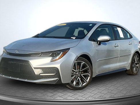 Used 2021 Toyota Corolla SE w/ SE Premium Package FWD image 1