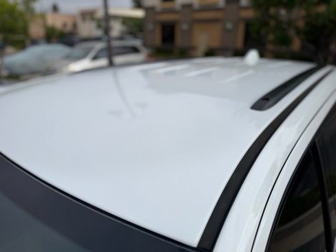 Used 2018 Jeep Grand Cherokee Altitude RWD image 8