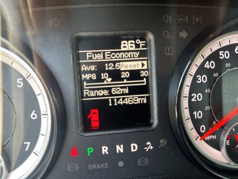 Used 2018 RAM 2500 Tradesman w/ Chrome Appearance Group AWD/4WD image 29
