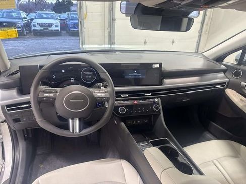 New 2025 Hyundai Sonata SEL image 7
