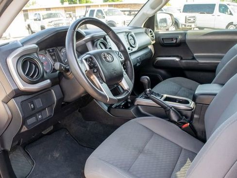 Used 2021 Toyota Tacoma SR5 image 14