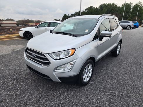 Used 2021 Ford EcoSport SE image 9