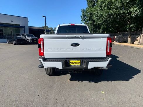 New 2026 Ford F350 XLT w/ XLT Premium Package image 4