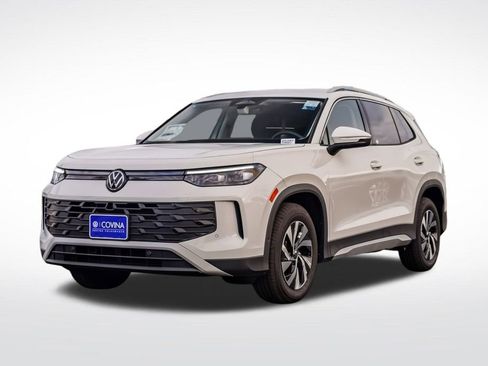 New 2025 Volkswagen Tiguan S image 6