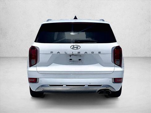 Used 2022 Hyundai Palisade Calligraphy FWD image 4