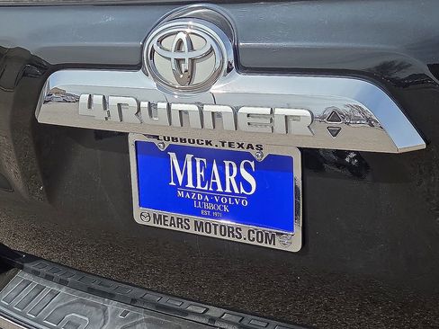 Used 2014 Toyota 4Runner Limited image 13