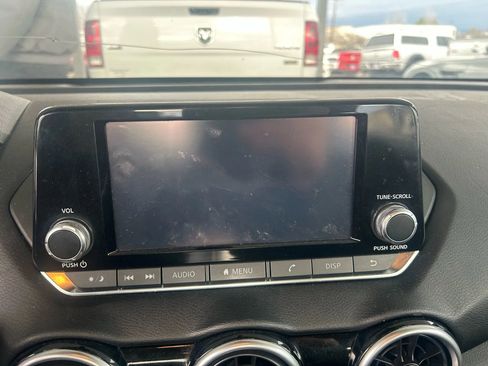 Used 2022 Nissan Sentra S image 13