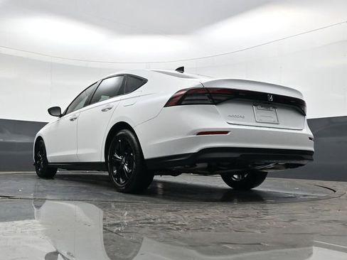 New 2025 Honda Accord SE image 38